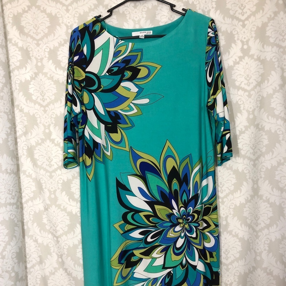 Studio One Dress M - Picture 4 of 7